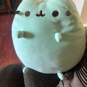 Pusheen stuffed cat